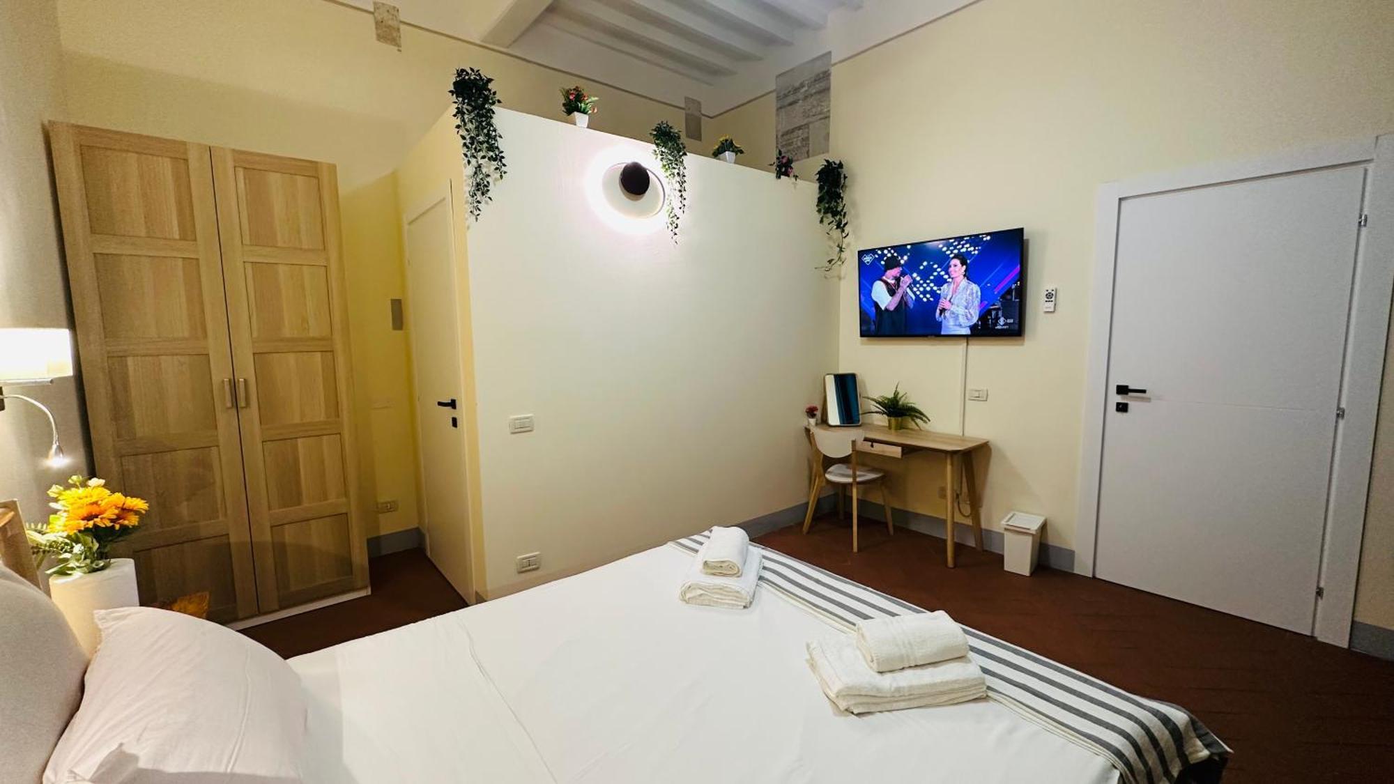 B&B - Residenza D'Epoca Piazza Cairoli Πίζα Εξωτερικό φωτογραφία